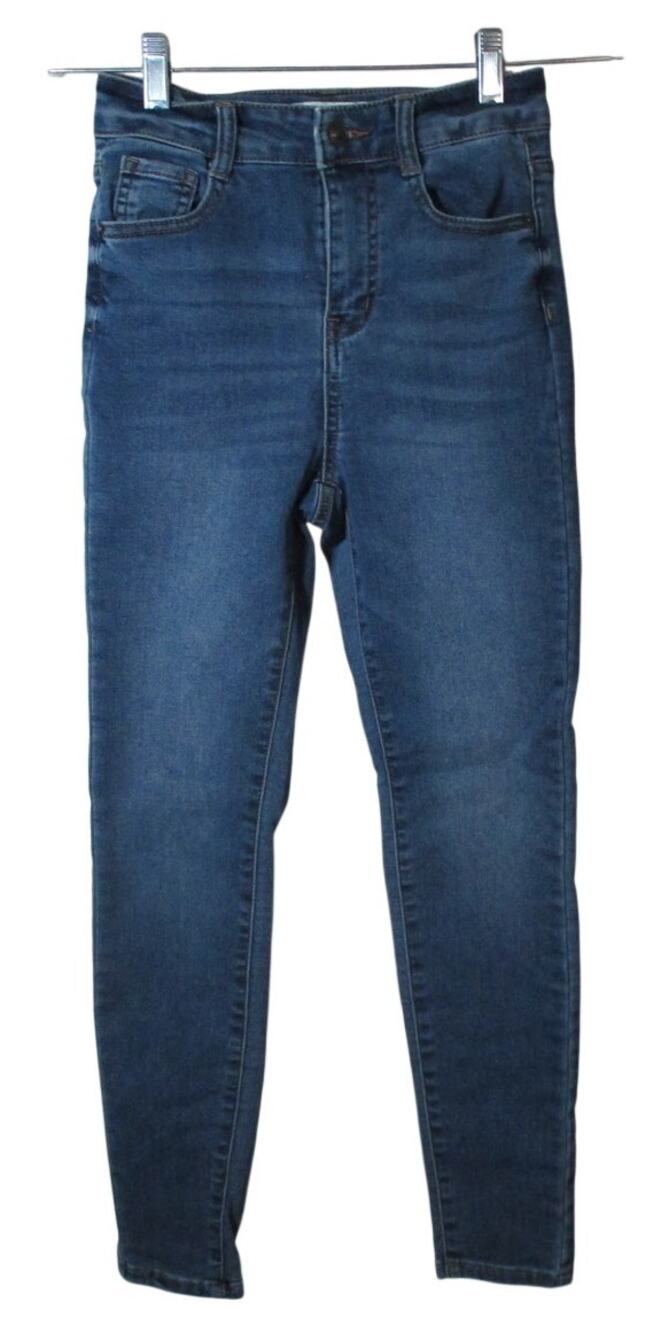 Wax Jean Collection Women's Mid Rise Medium Wash Taper Leg Skinny Blue Jeans 0